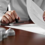 Jak skutecznie uniknąć kary za przestępstwo lub wykroczenie skarbowe – praktyczne wskazówki dla przedsiębiorców